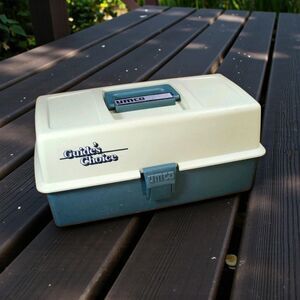 Vintage UMCO 1703 Guide’s Choice Tackle Box USA 3 Tray Clean Green Plastic EUC